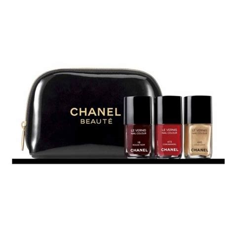 chanel hot pink nail polish|Chanel nail varnish gift set.